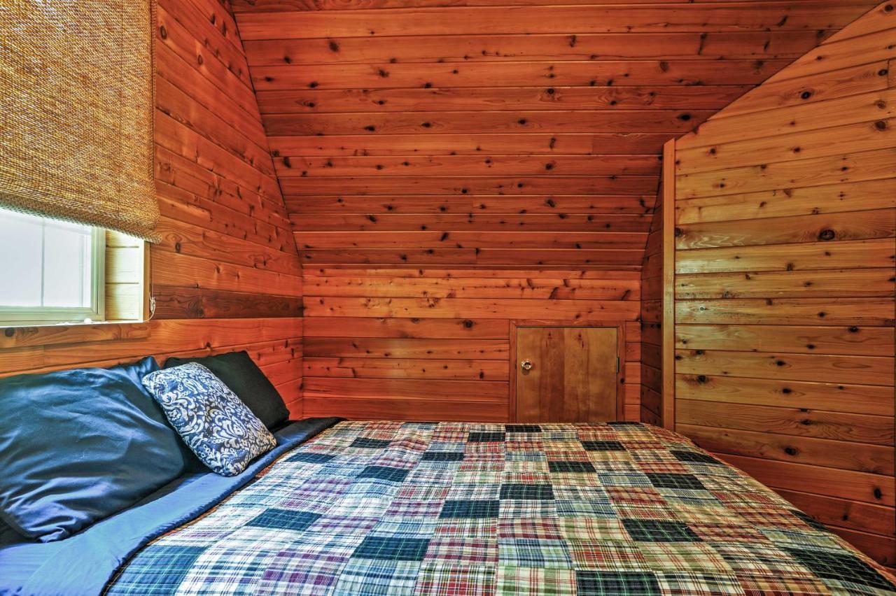 Shaver Lake Cabin With Hot Tub, Deck And Trail Access! エクステリア 写真